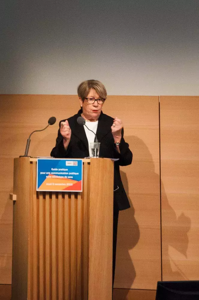 Publication du Guide pratique pour une communication publique sans stéréotype de sexe - discours de Danielle Bousquet
